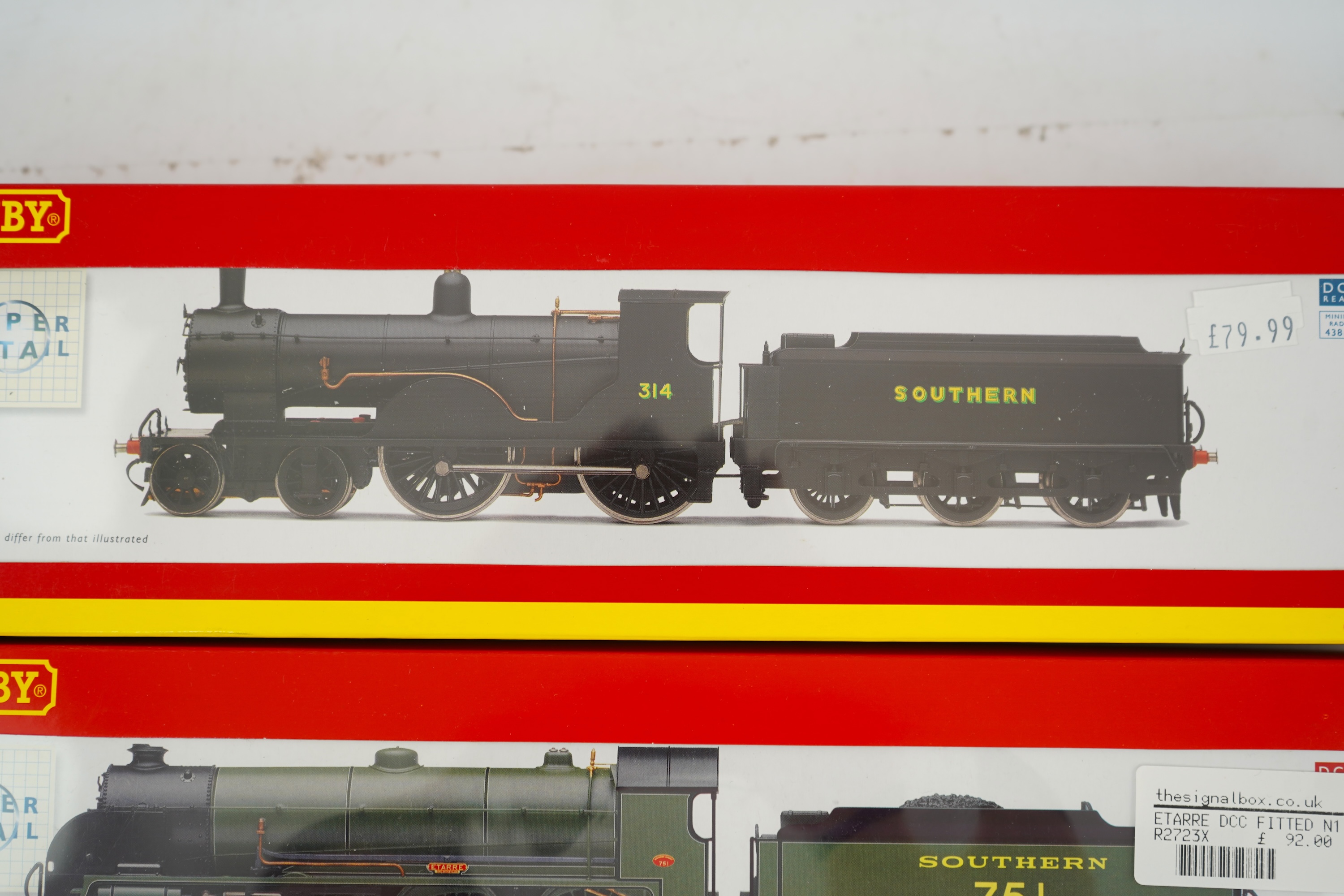 Two boxed Hornby Hobbies 00 gauge railway Southern Railway tender locomotives; a class T9, 314, (R2829), together with a class N15, Etarre 751, (R2723X)
